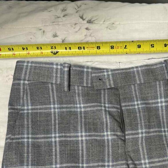 Egara Grey & Blue Check Patterned Two-Piece Suit - 36R & 30x30 - Picture 6 of 11